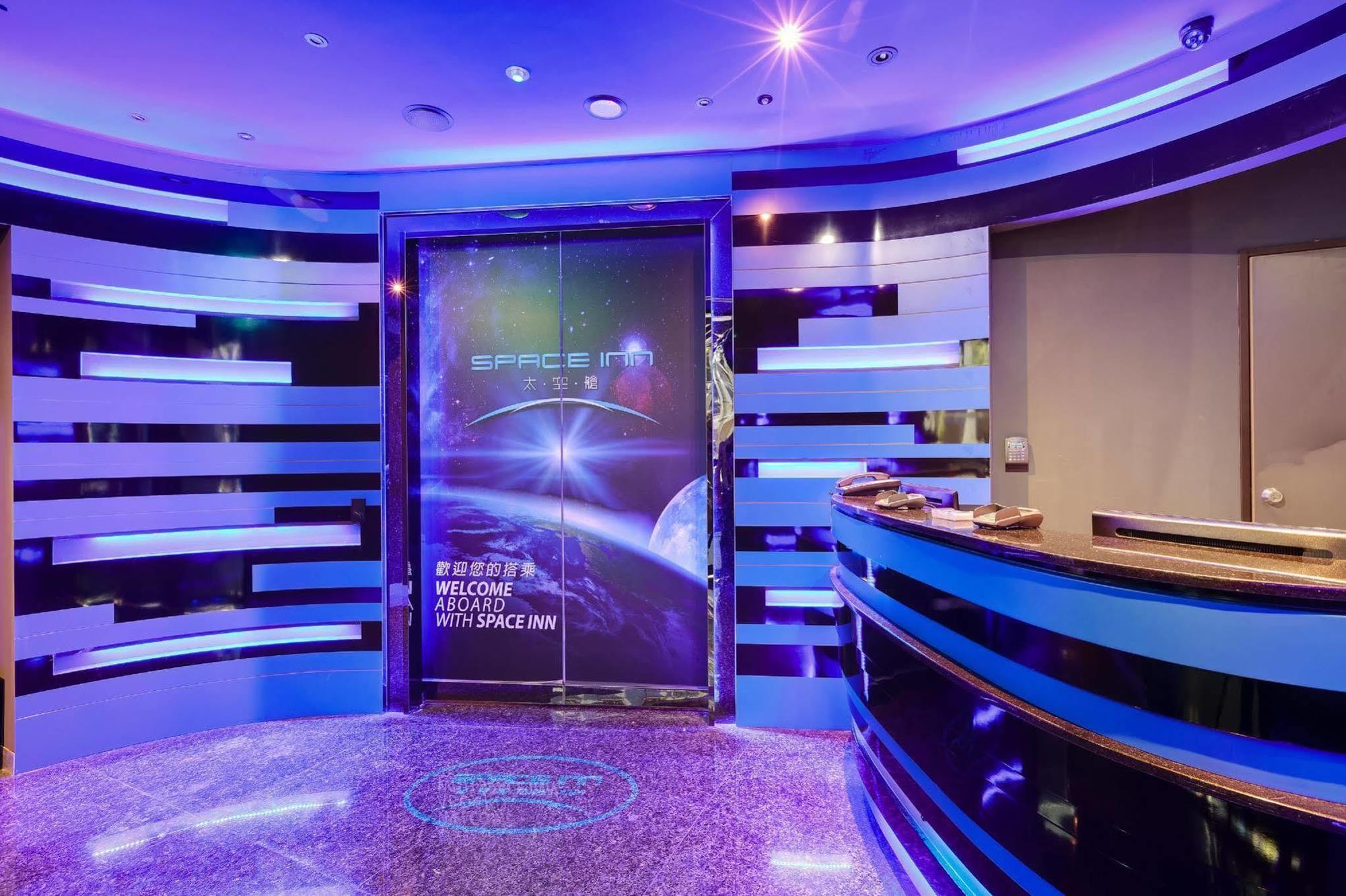 Space Inn Xinyi Тайпей Екстериор снимка