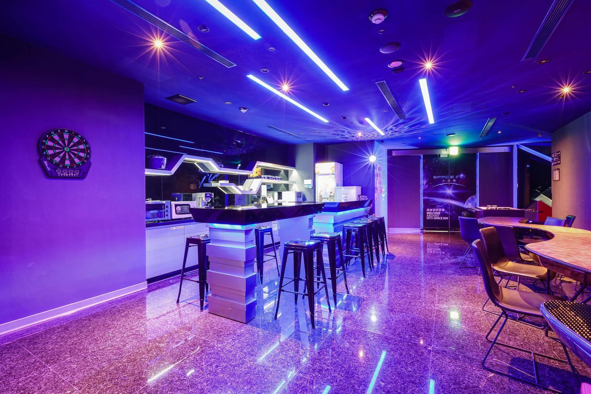 Space Inn Xinyi Тайпей Екстериор снимка